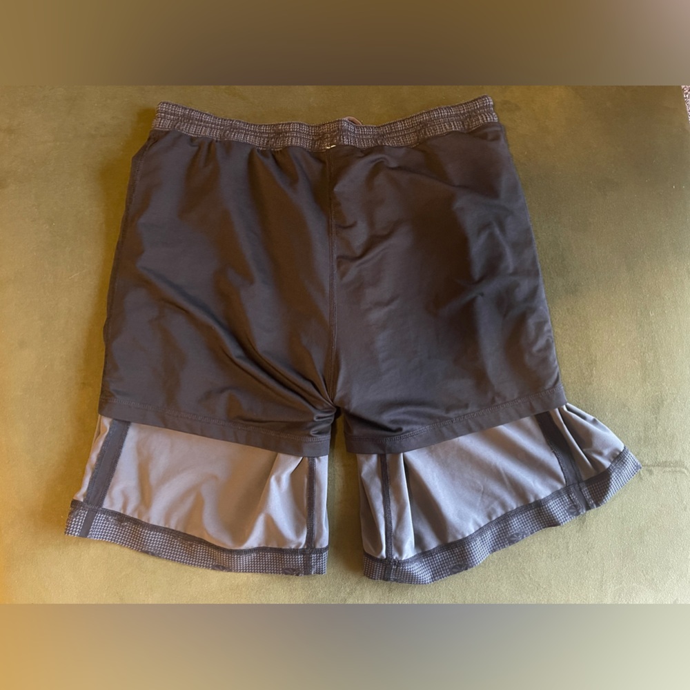 Pattern shorts - Picture 6 of 6